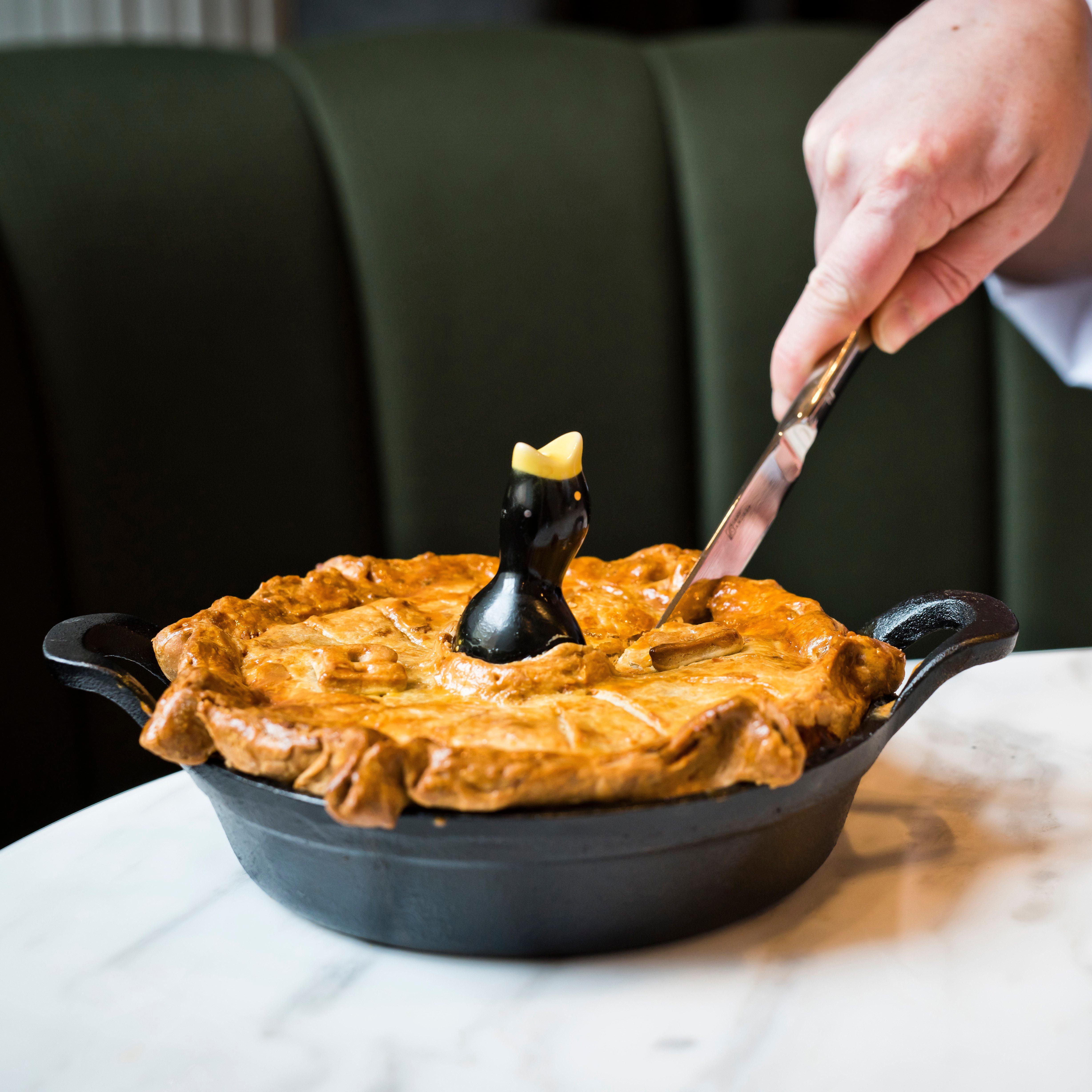 Kimpton Blythswood Square Hotel & Spa By Ihg Glasgow Exterior foto A game pie